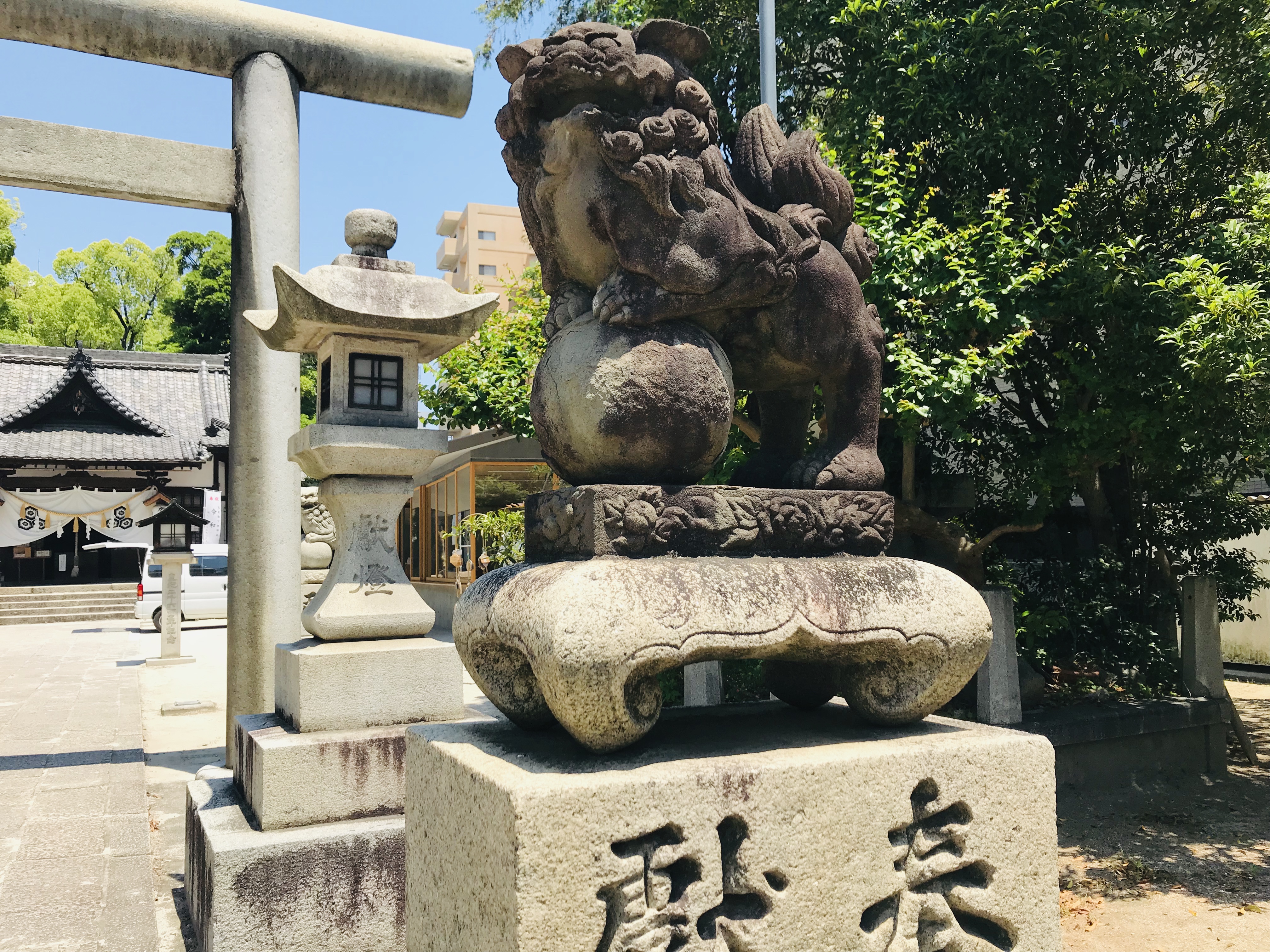 広島市で女性の神様！廣瀬神社の狛犬