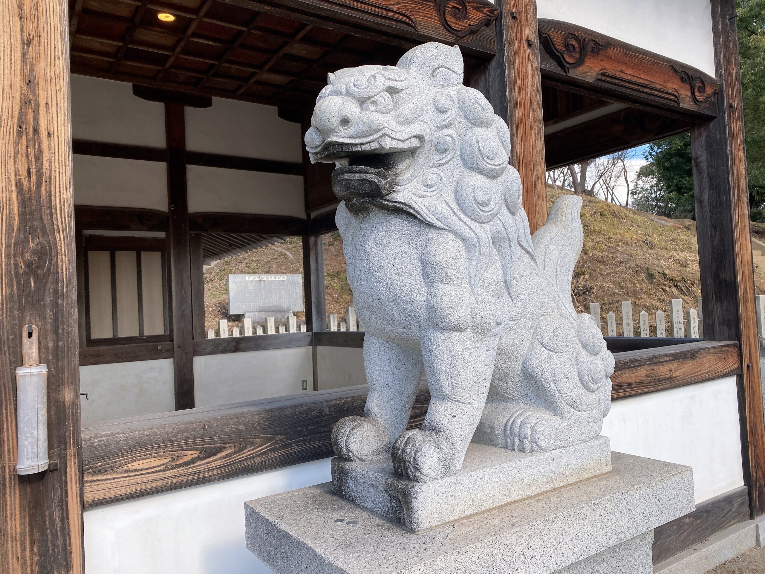 水尾神社の狛犬