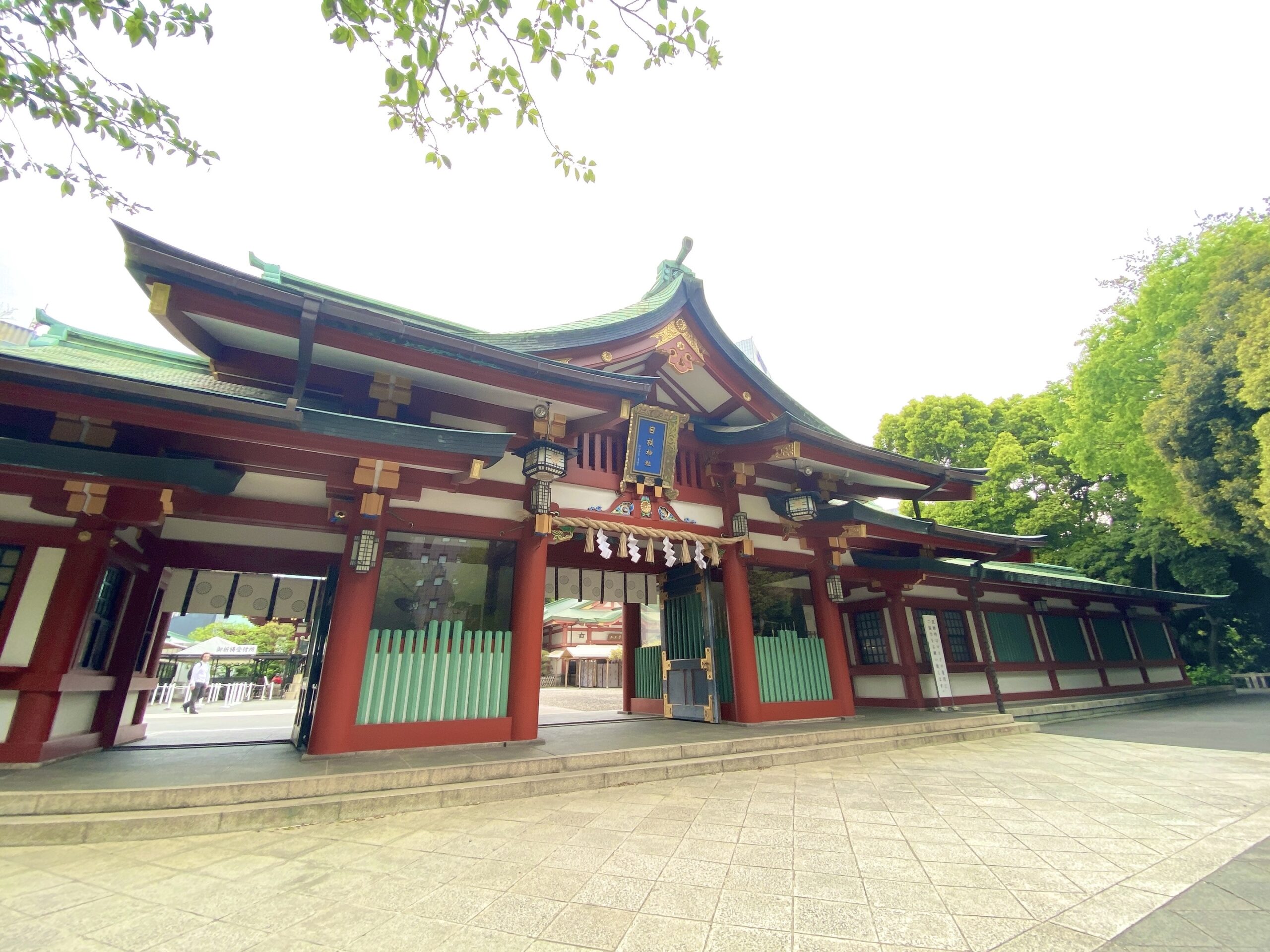 日枝神社の楼門