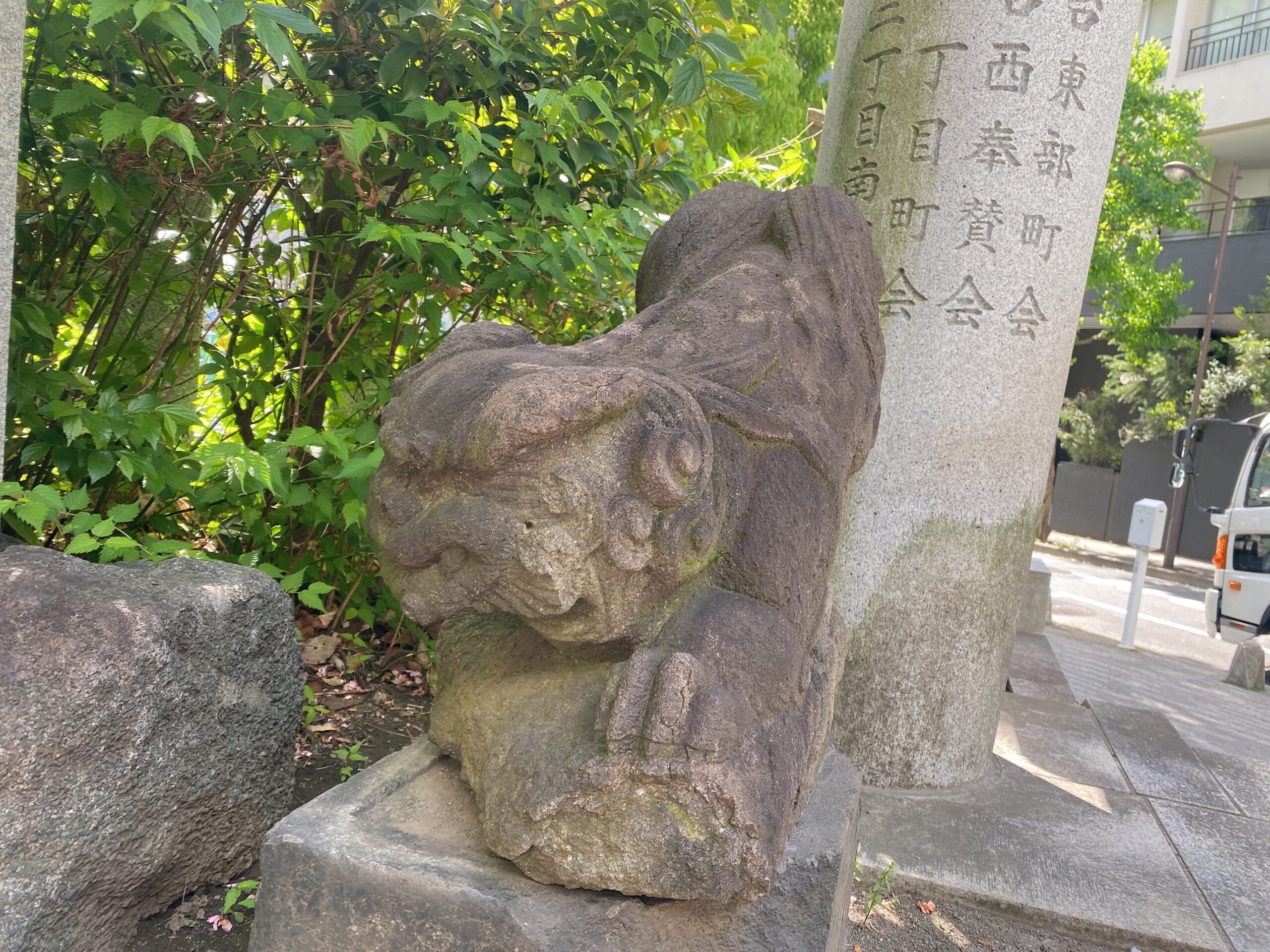 太田姫稲荷神社の狛犬