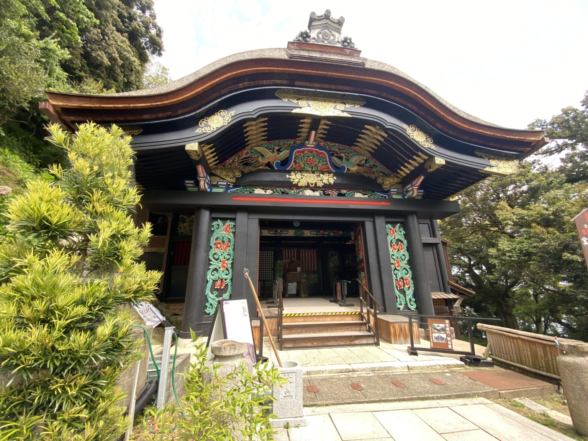 豊臣秀吉の唐門・竹生島宝厳寺